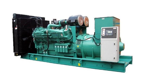 巨野全新常柴200kw大型柴油发电机组